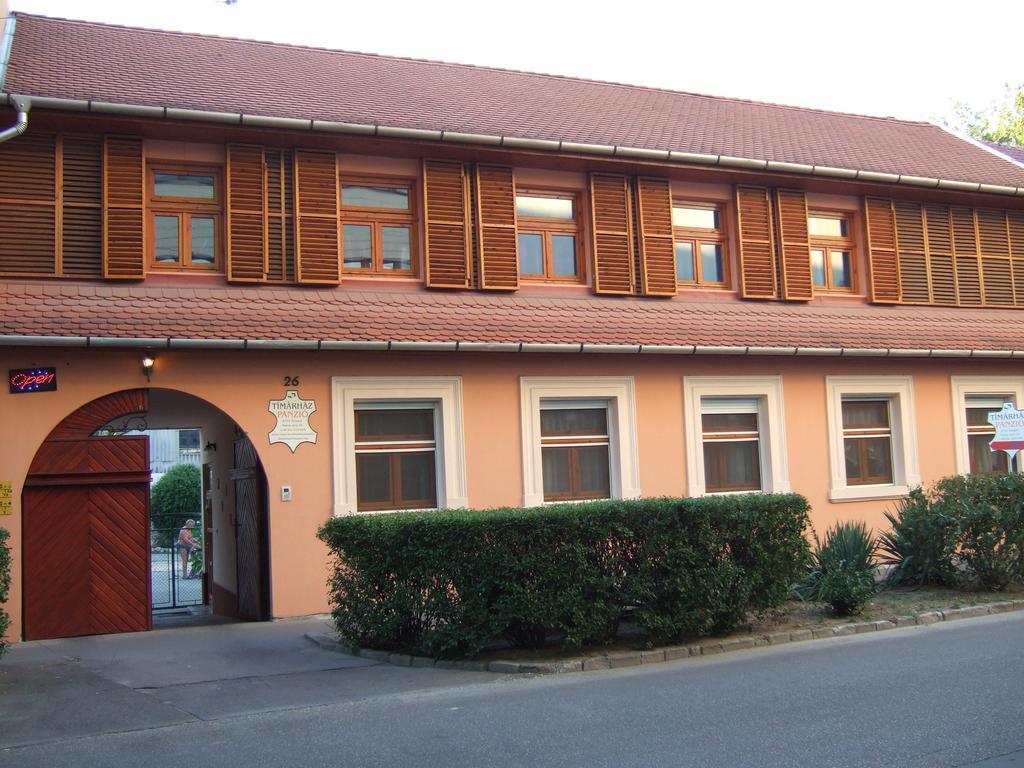 Timarhaz Panzio Bed & Breakfast Szeged Ngoại thất bức ảnh