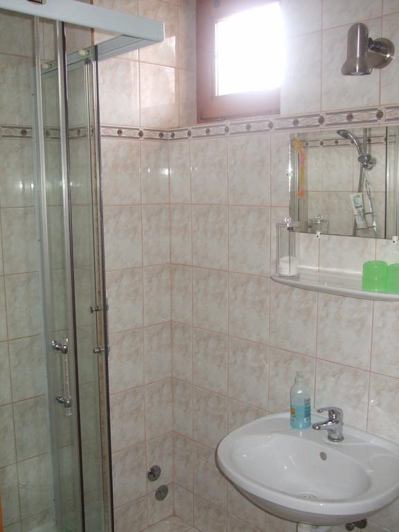 Timarhaz Panzio Bed & Breakfast Szeged Phòng bức ảnh